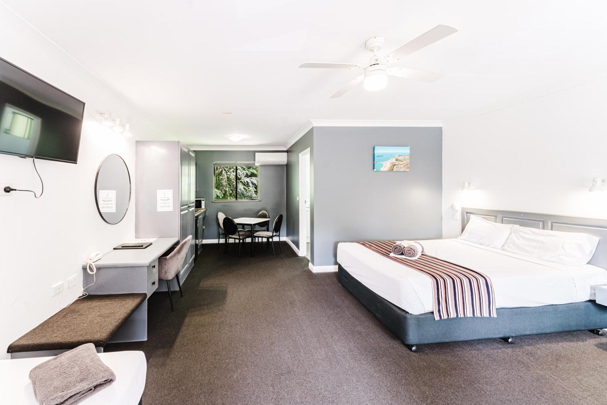 Country 2 Coast Motor Inn Coffs Harbour Exterior foto