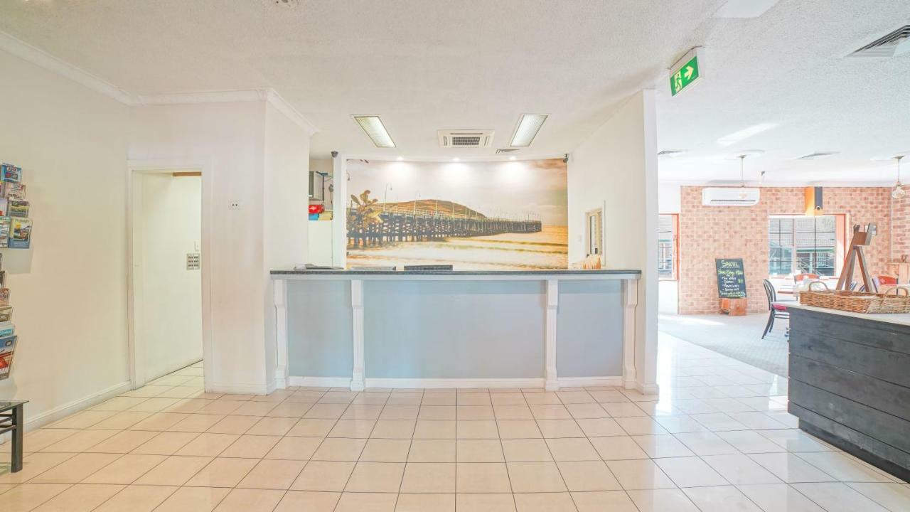Country 2 Coast Motor Inn Coffs Harbour Exterior foto