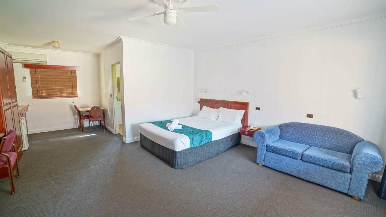 Country 2 Coast Motor Inn Coffs Harbour Exterior foto